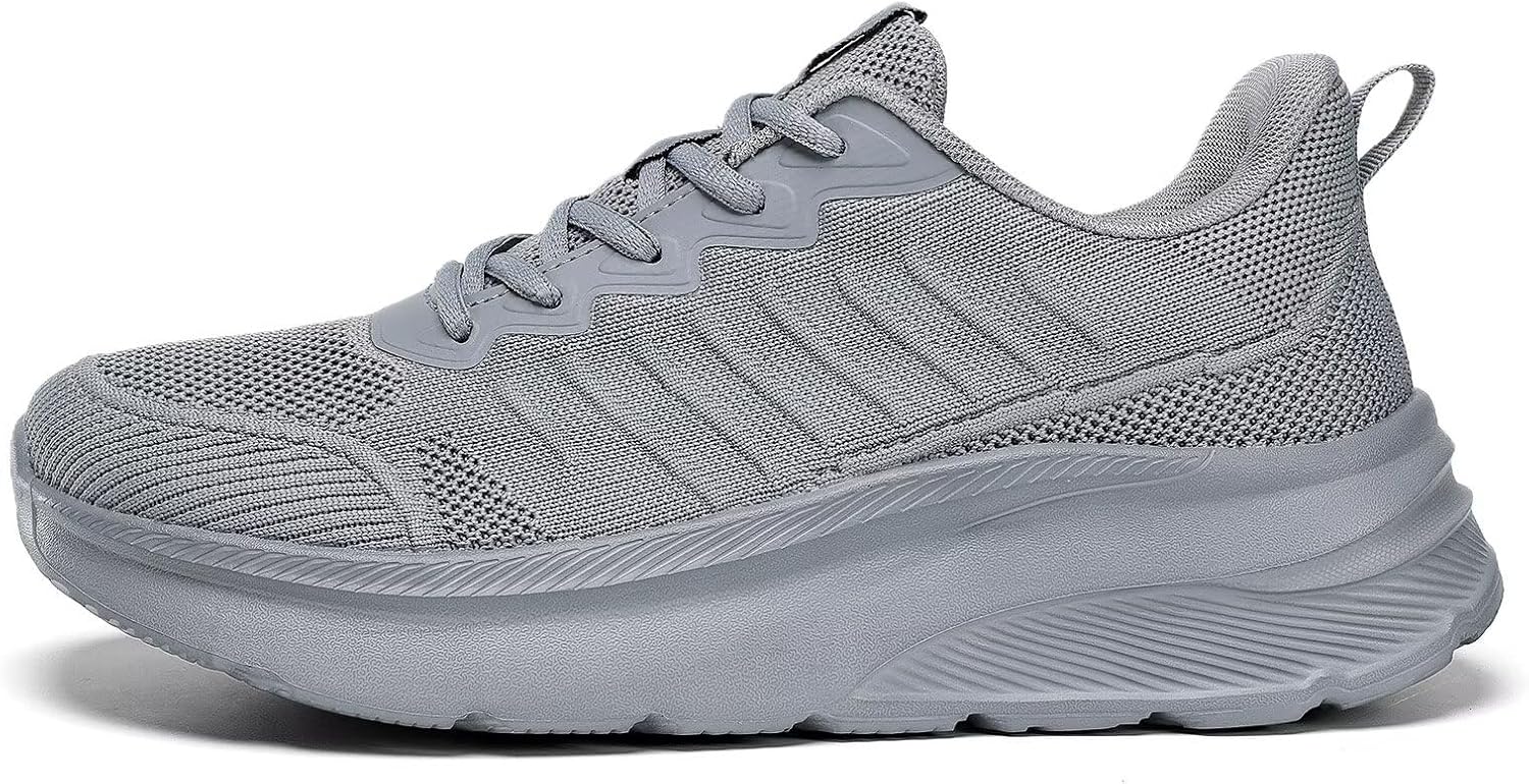 This image supports discussion of breathability, material texture, and build quality, especially for readers evaluating comfort and durability.