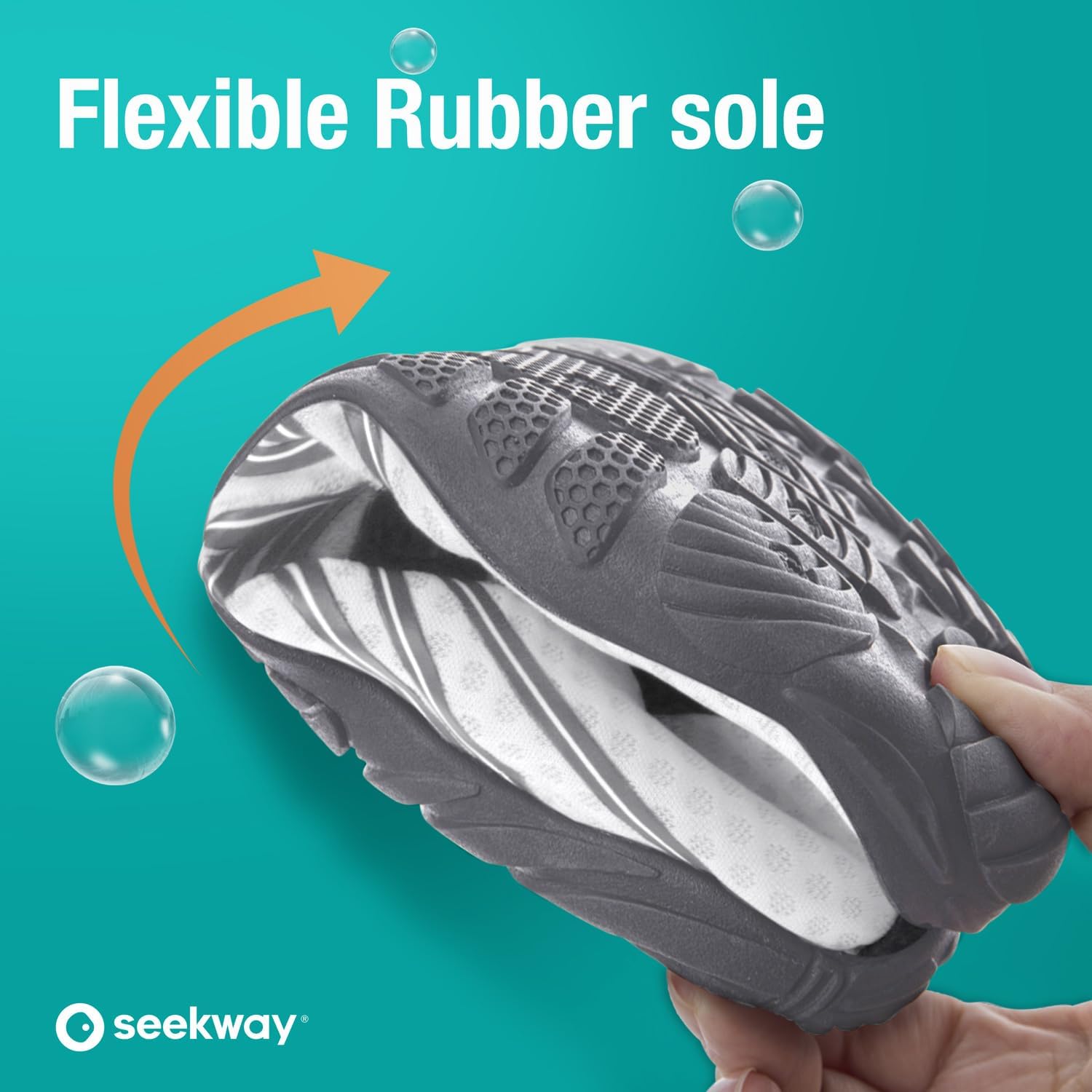 Construction details, toe coverage, and the stretch-fit upper material.